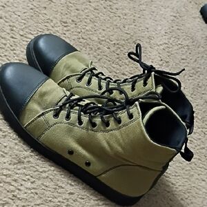 Men's Olive and Black Lace-Up Boots